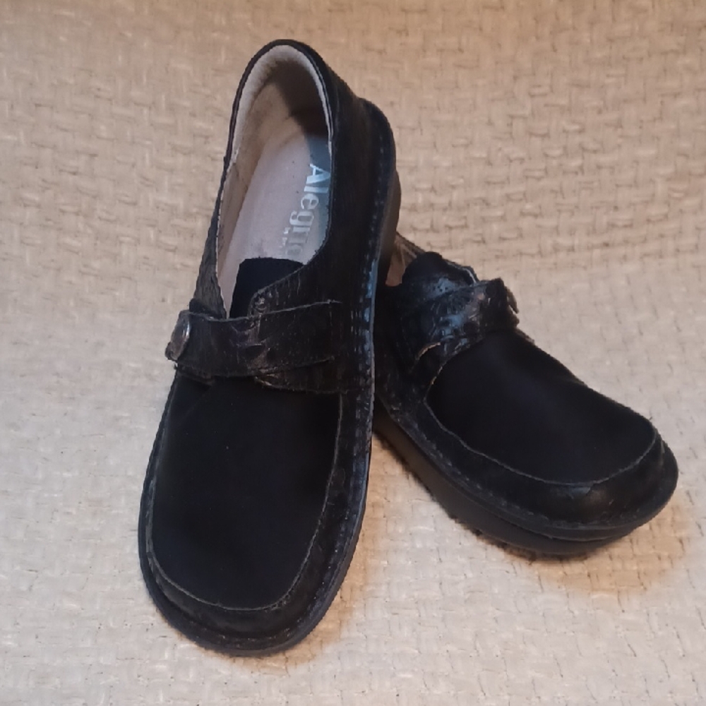Alegria Black Women’s Slip-On Loafers with Strap